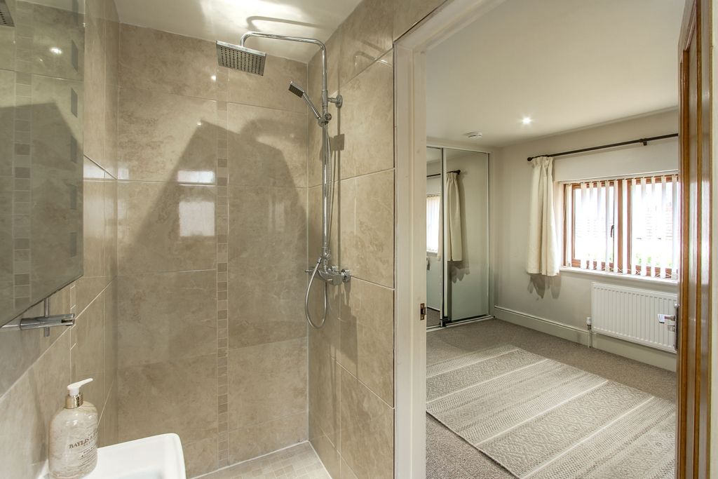 Additional image 15 of 4 bed bungalow for saleSandhurst Road, Yeovil BA20