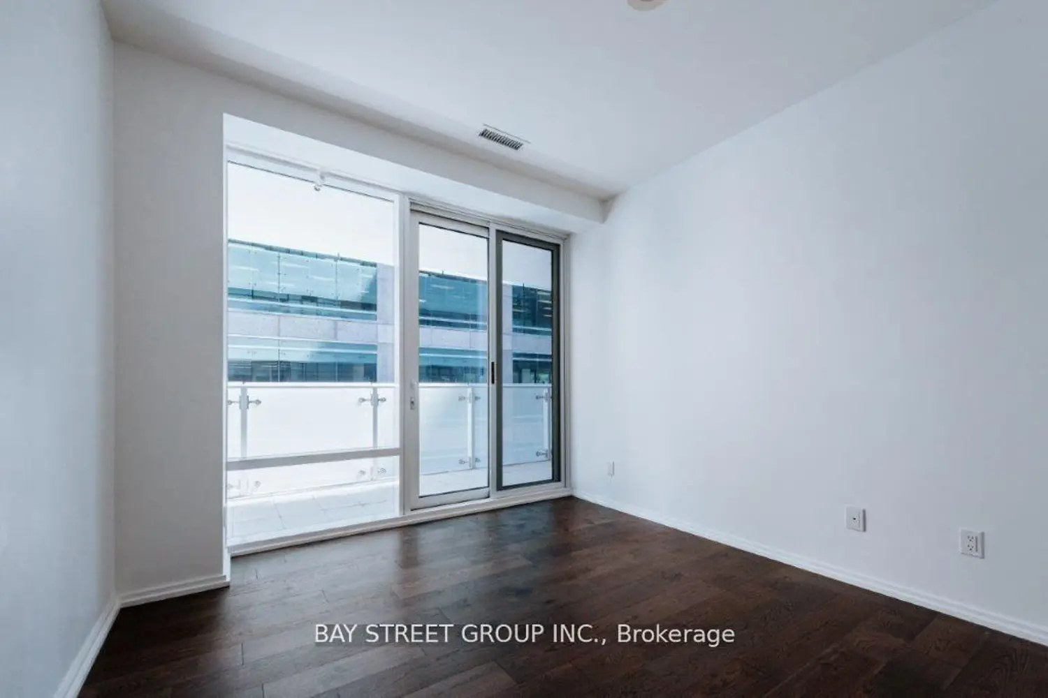 Additional image 10 of 1 Bloor Street 326