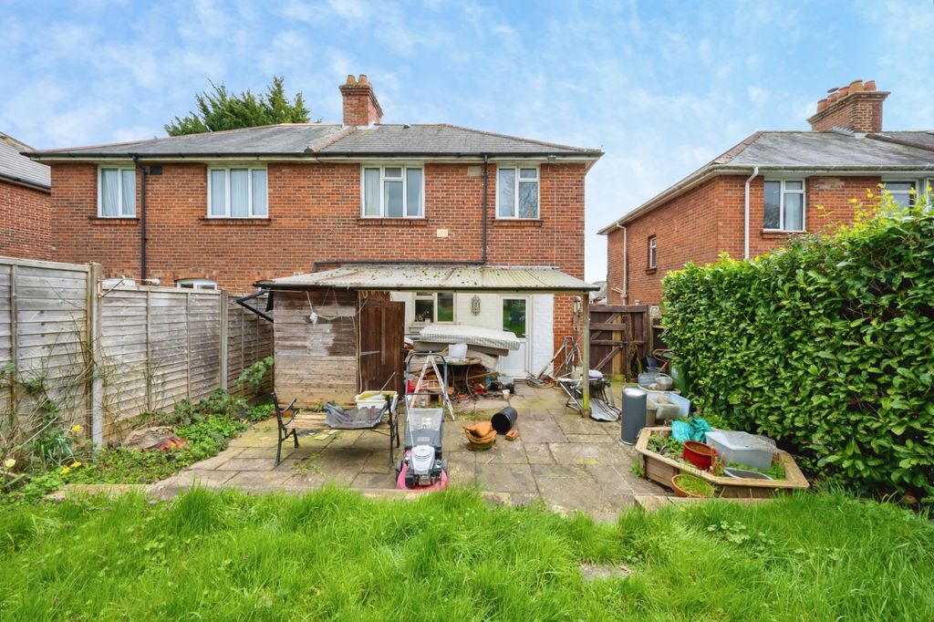 Additional image 18 of 4 bed semi-detached house for saleWoodcote Road, Southampton SO17