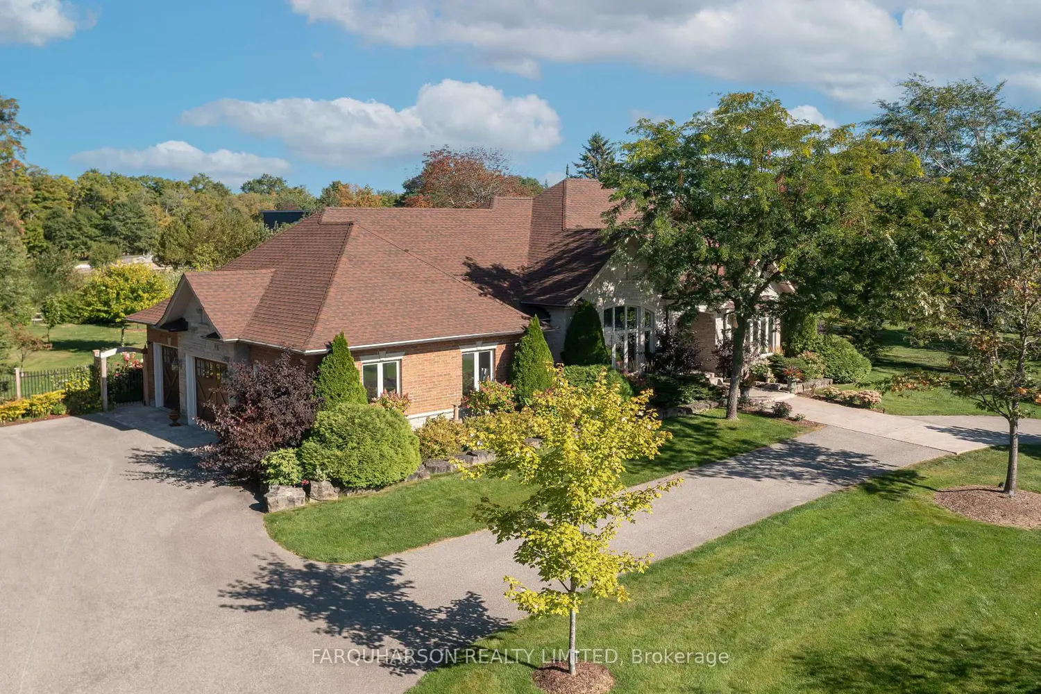 10 Earl Cook Drive photo 3