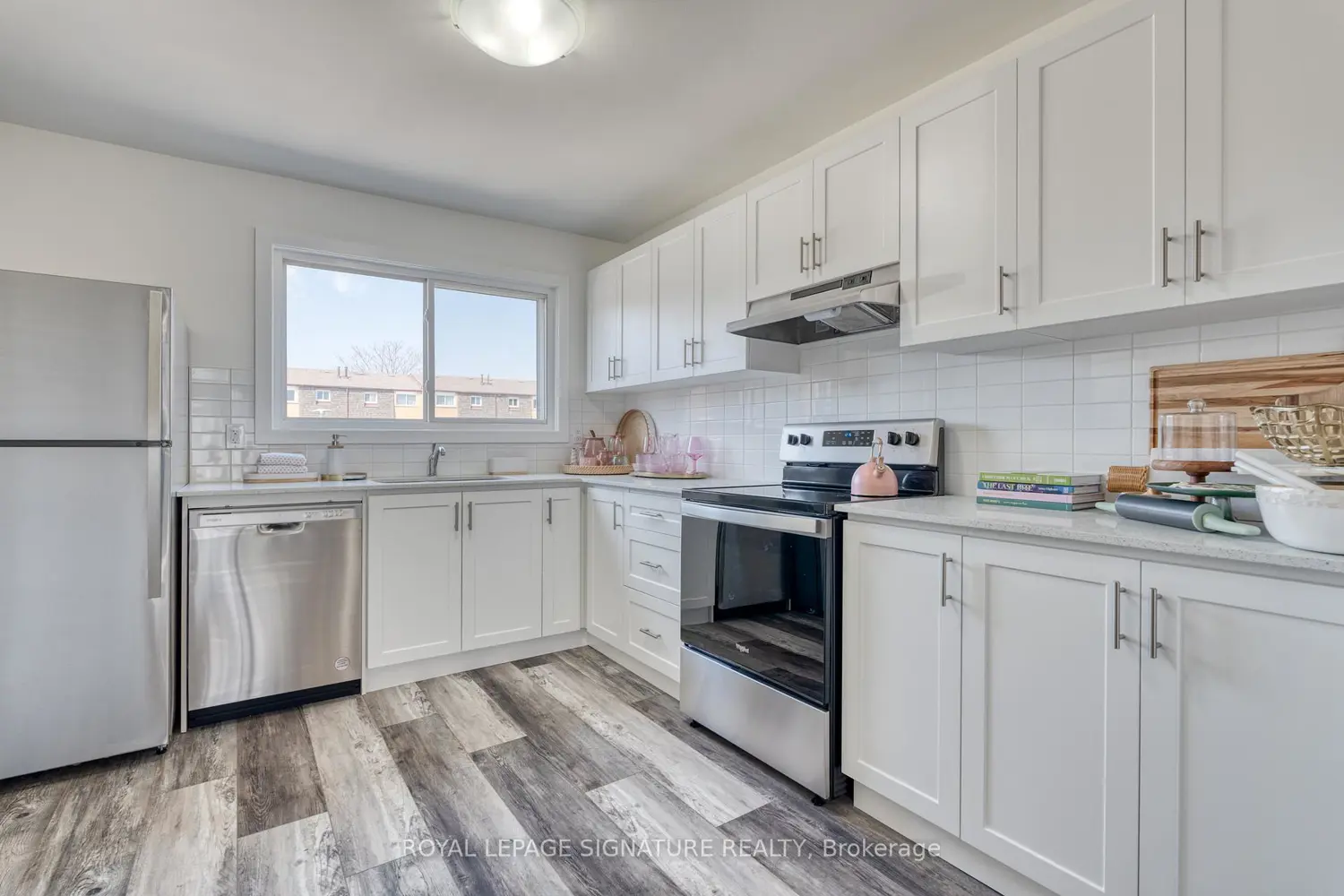 Additional image 4 of 20 Anna Capri Drive 22