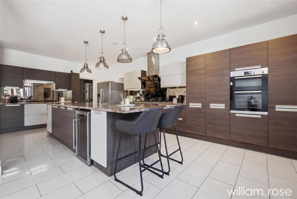 Additional image 3 of 5 bed detached house for saleMonkhams Lane, Woodford Green IG8