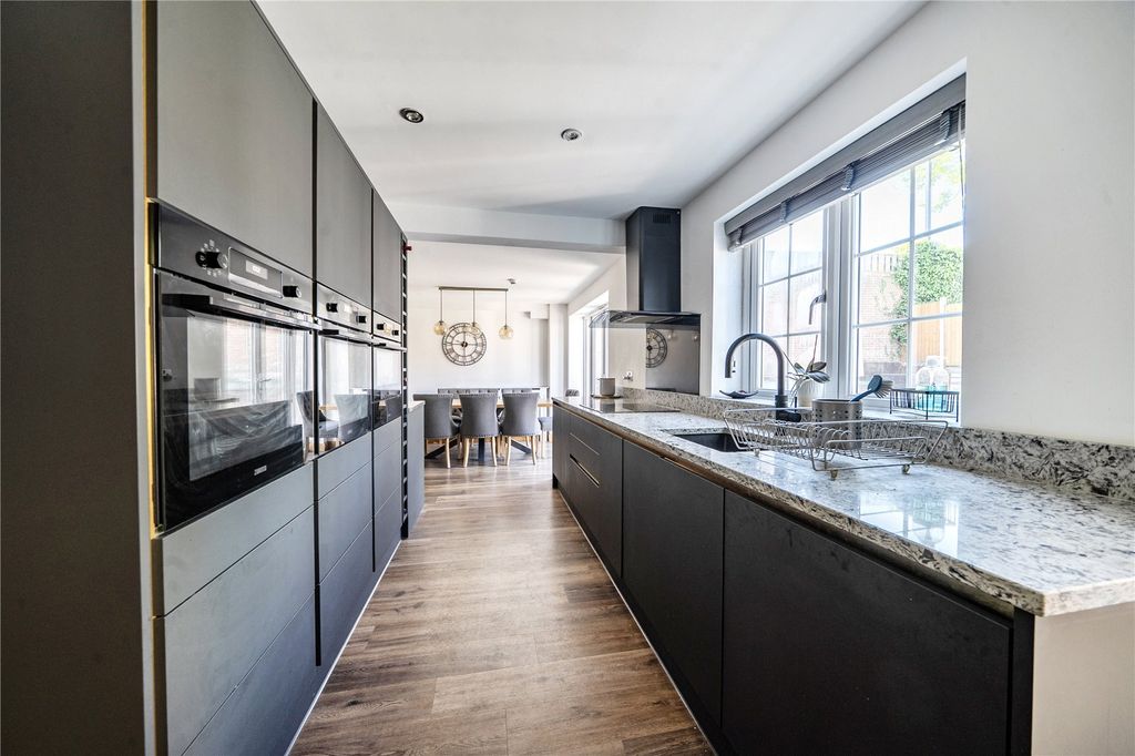 Additional image 4 of 5 bed link detached house for saleLower Canes, Yateley, Hampshire GU46