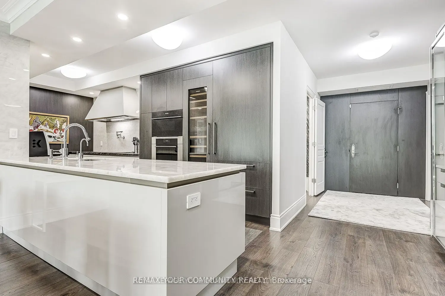 Additional image 12 of 7071 Bayview Avenue 304