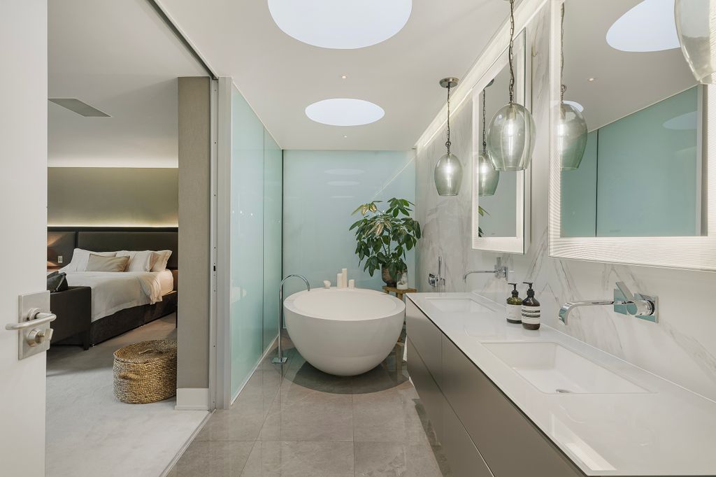 Additional image 33 of 6 bed property for saleRiver Lane, Richmond, London TW10