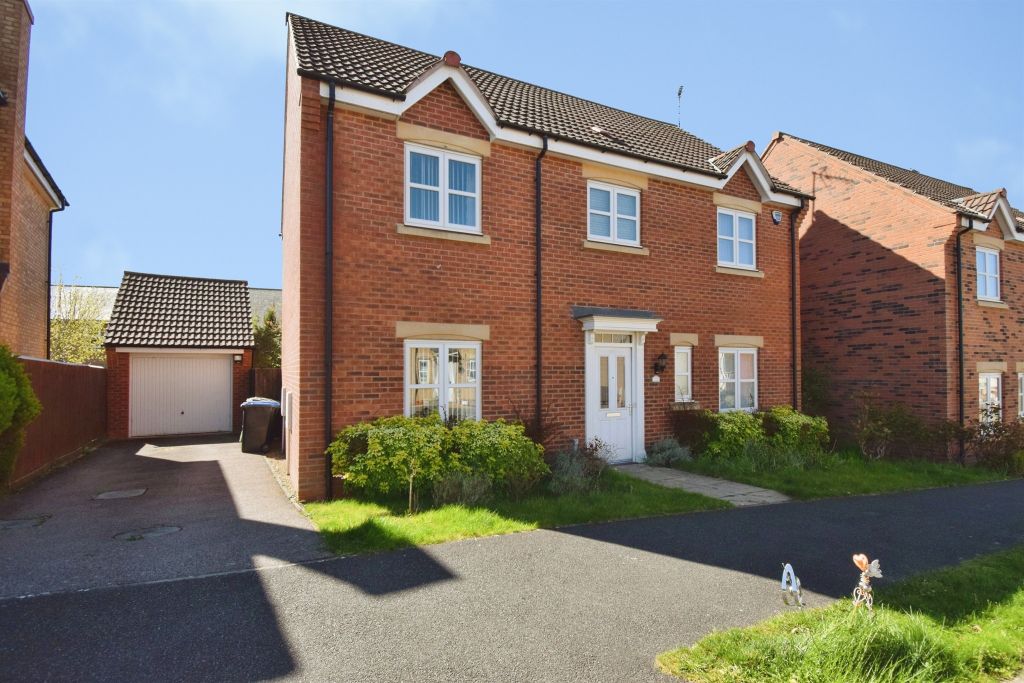 4 bed detached house for saleDevana Way, Great Glen, Leicester LE8