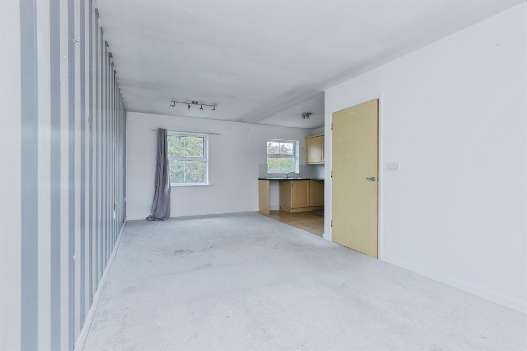 Additional image 7 of 2 bed flat for saleLoughland Close, Blaby, Leicester LE8