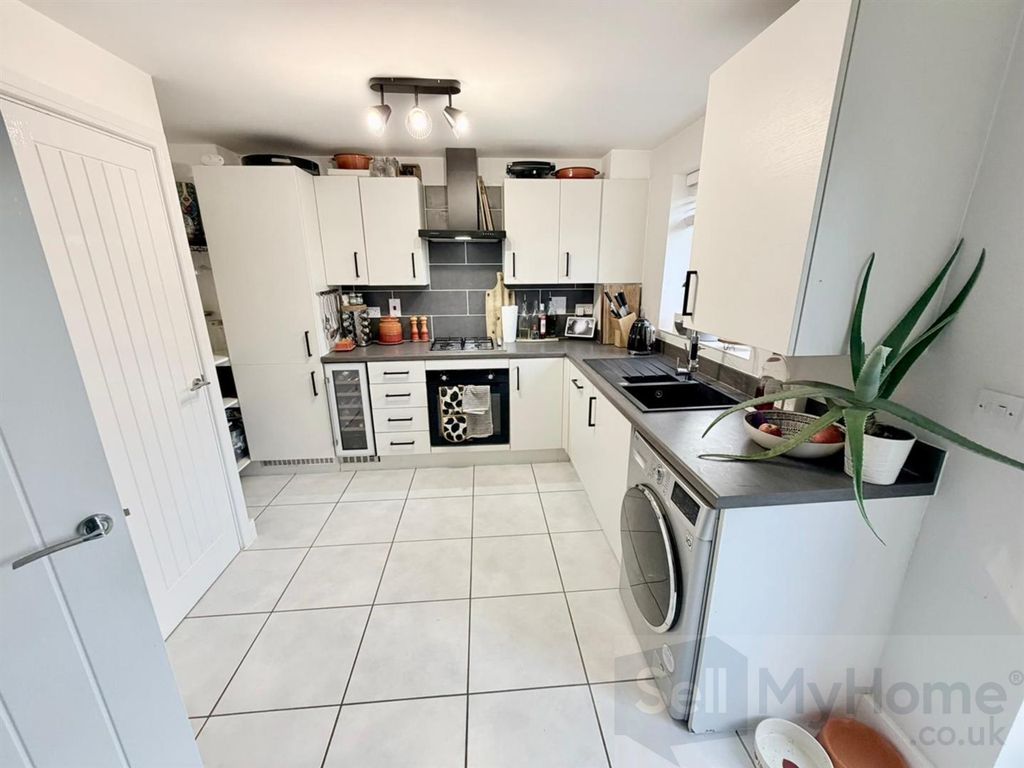 Additional image 2 of 3 bed semi-detached house for saleHigh Street, Fleckney, Leicester LE8