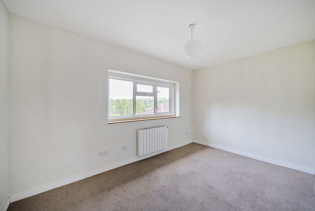 Additional image 7 of 3 bed detached house for saleNew Barn Lane, Whyteleafe CR3