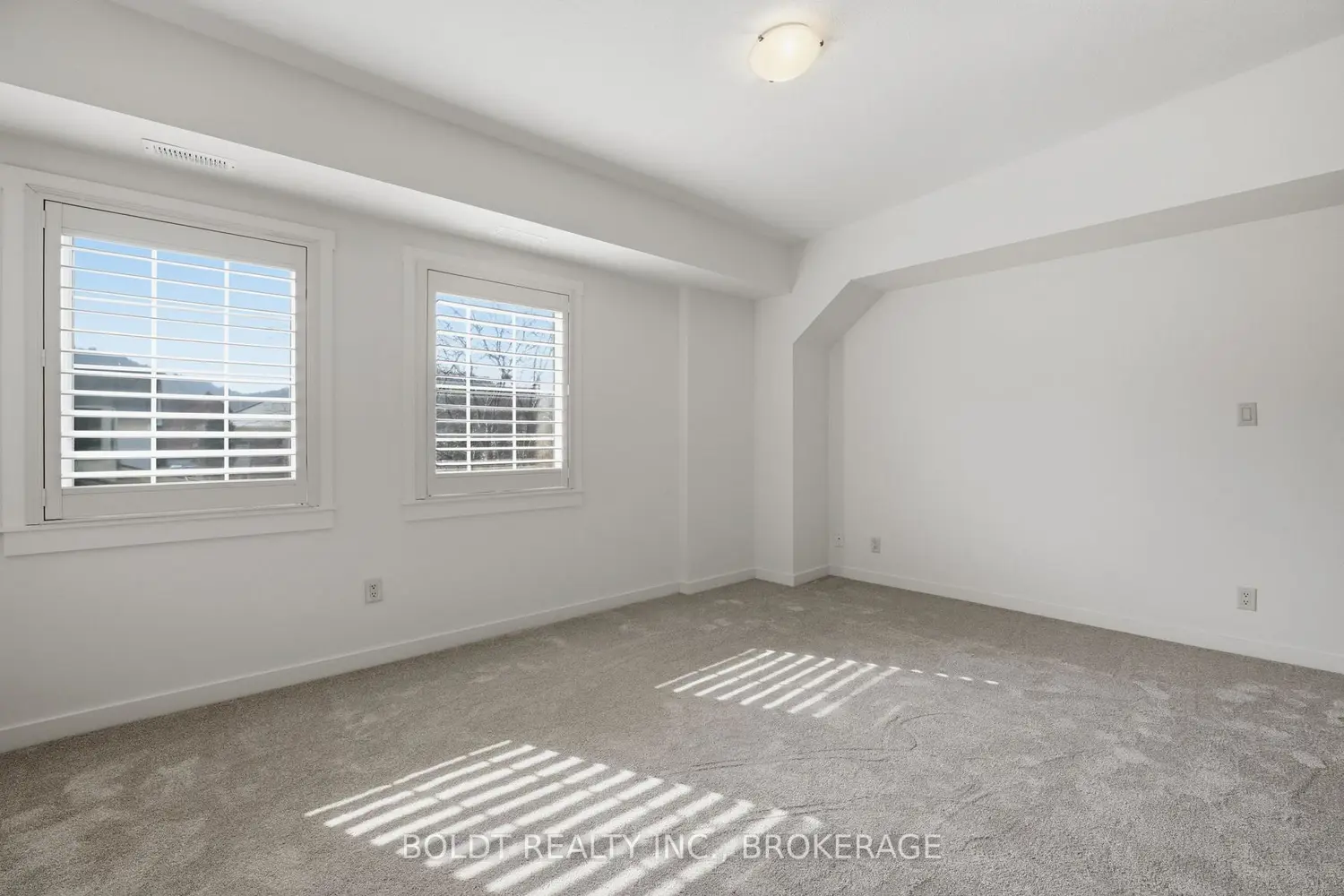 Additional image 6 of 49 Ontario Street 8