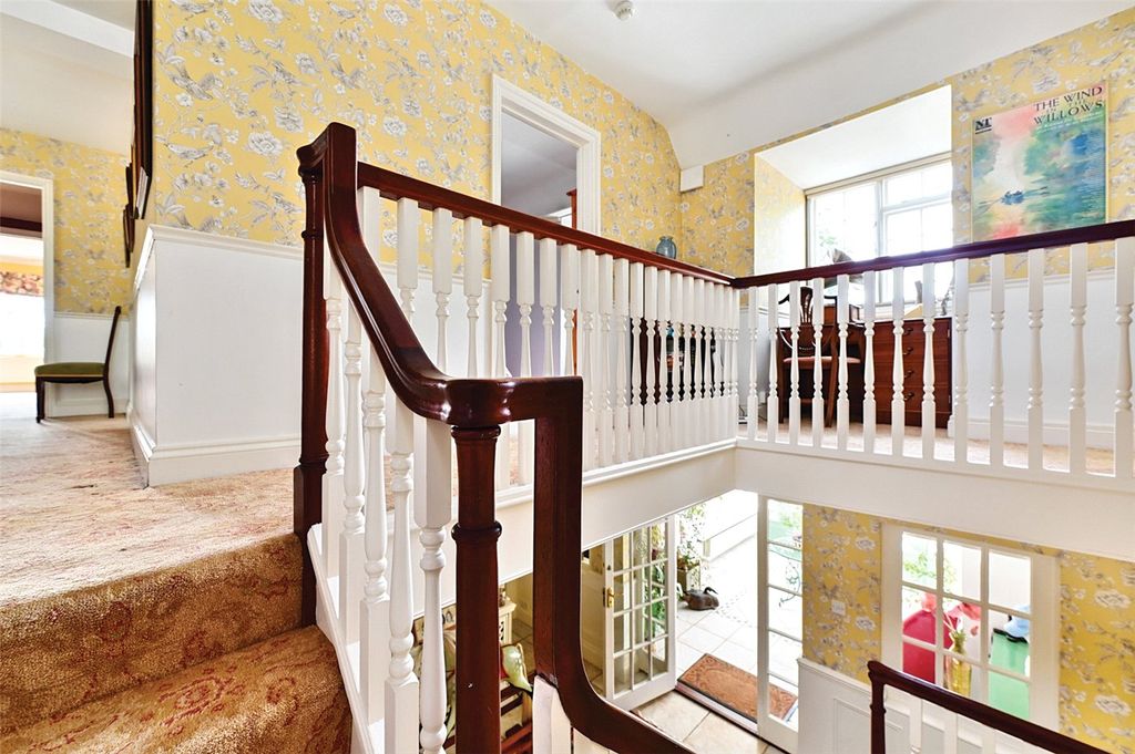 Additional image 15 of 6 bed detached house for saleWhite Horse Lane, Finchampstead, Wokingham, Berkshire RG40