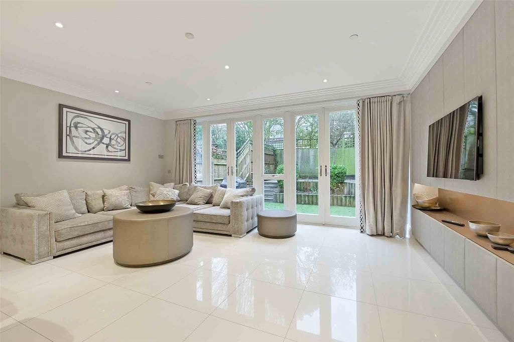 Additional image 9 of 5 bed terraced house for saleKings Road, Windsor, Berkshire SL4