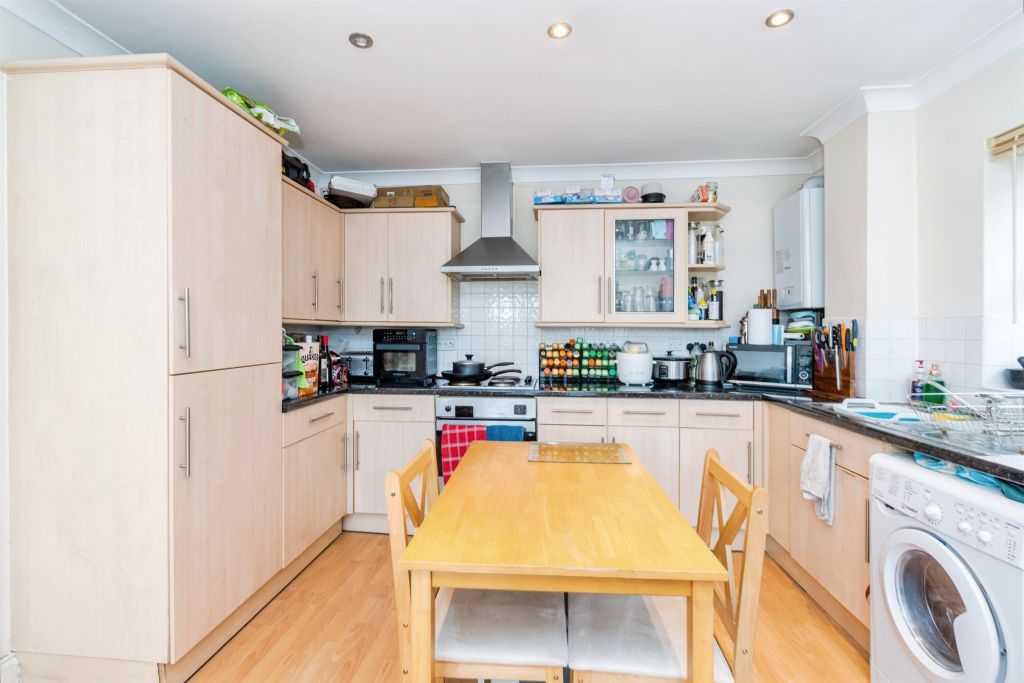 Additional image 4 of 1 bed flat for saleWinchester Road, Southampton SO16