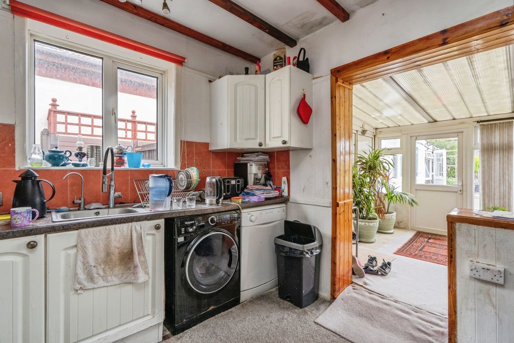 Additional image 7 of 2 bed detached bungalow for saleBridges Avenue, Portsmouth PO6