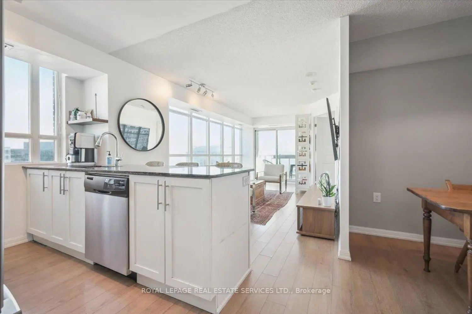 Additional image 8 of 125 Western Battery Road 1502