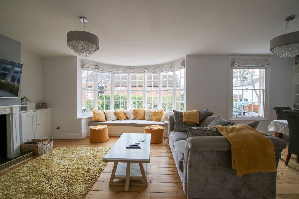 Additional image 10 of 5 bed detached house for saleMilton Road, Wokingham RG40