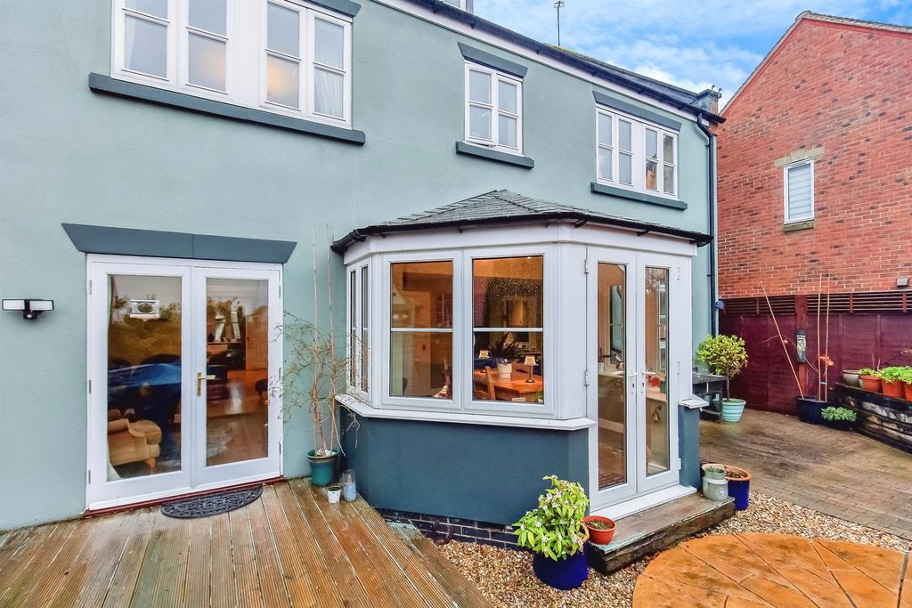 Additional image 18 of 6 bed detached house for saleGlover Court, Middleton, Market Harborough LE16