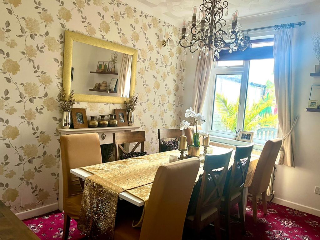 Additional image 5 of 3 bed terraced house for saleOxford Avenue, Southampton SO14
