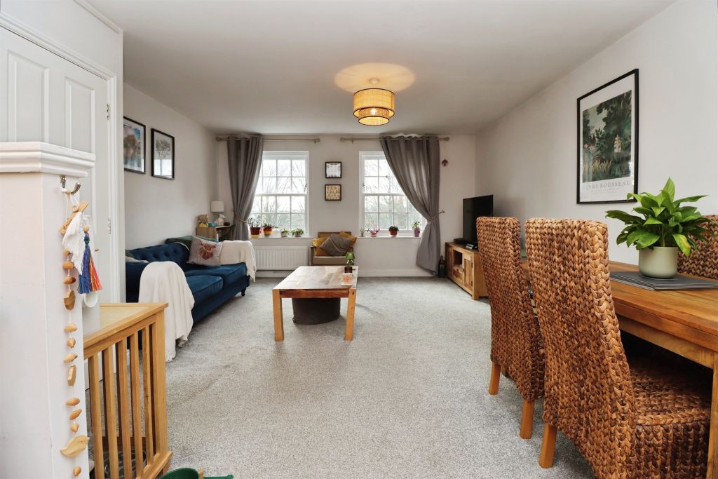 Additional image 8 of 2 bed flat for saleWell Lane, Rothwell, Kettering NN14