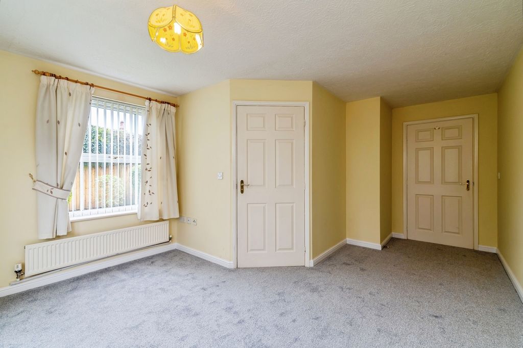 Additional image 9 of 2 bed flat for saleMoor Lane, Bingham, Nottingham NG13