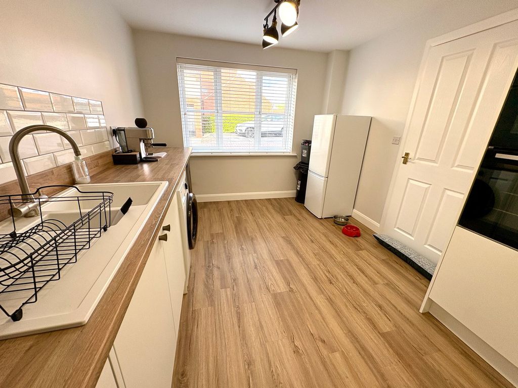 Additional image 8 of 4 bed terraced house for saleFretter Close, Broughton Astley, Leicester LE9