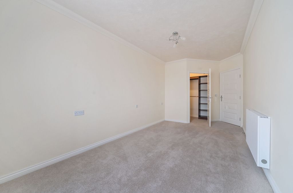 Additional image 6 of 1 bed flat for saleSpitfire Lodge, Belmont Road, Southampton, Hampshire SO17