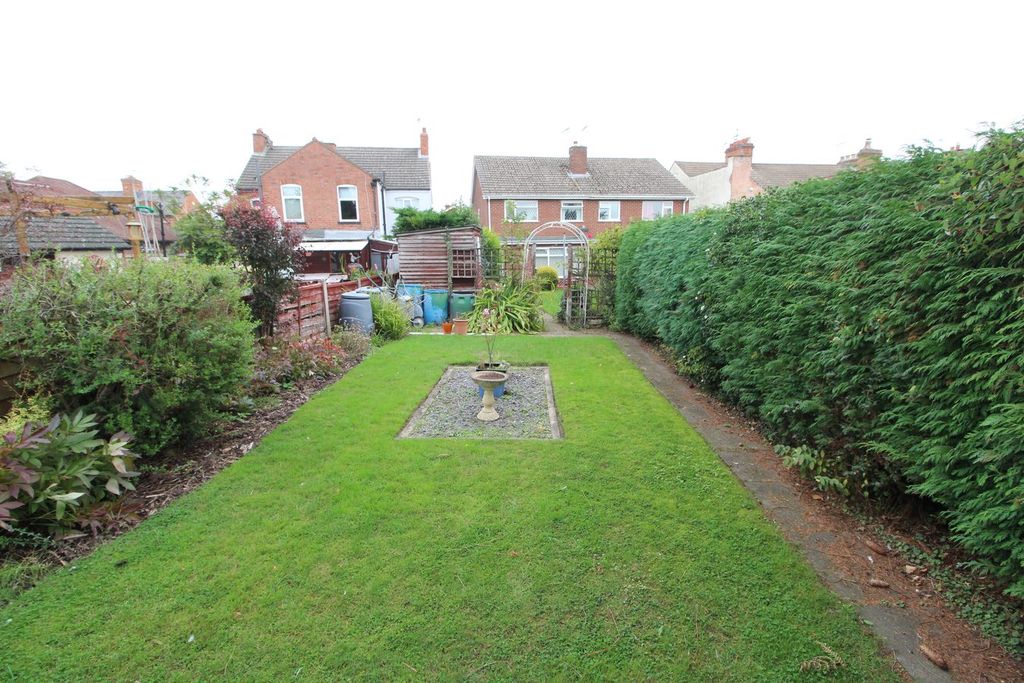 Additional image 2 of 3 bed semi-detached house for salePetersfield, Croft, Leicester LE9