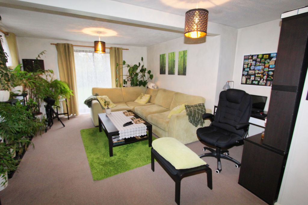 Additional image 9 of 1 bed semi-detached bungalow for saleBerryfield Road, Cottingham LE16
