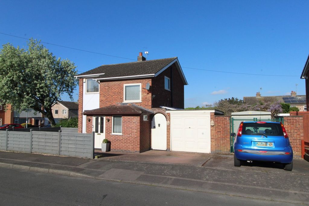 3 bed detached house for saleHill View Drive, Cosby, Leicester LE9