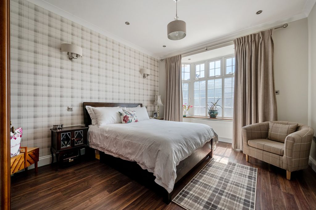 Additional image 16 of 6 bed detached house for saleThe Friary, Windsor SL4