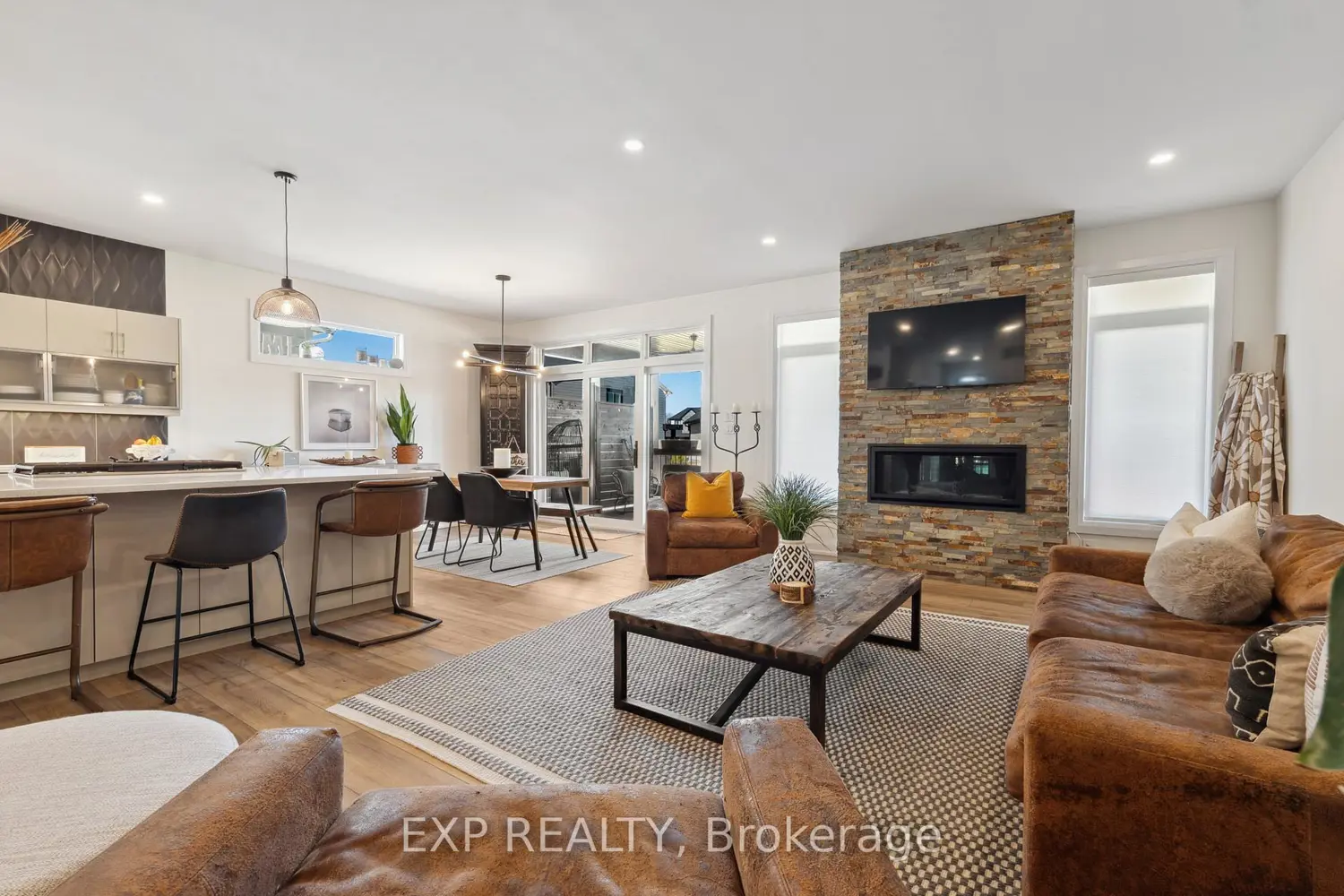 Additional image 3 of 3598 Canfield Crescent
