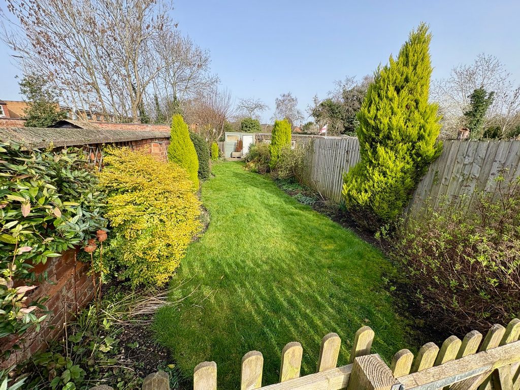 Additional image 6 of 3 bed semi-detached house for salePetersfield, Croft, Leicester LE9