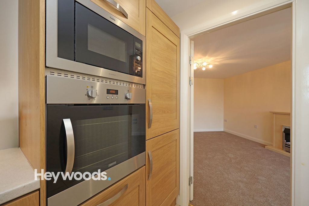 Additional image 7 of 2 bed flat for saleAdlington House, High Street, Wolstanton, Newcastle Under Lyme ST5