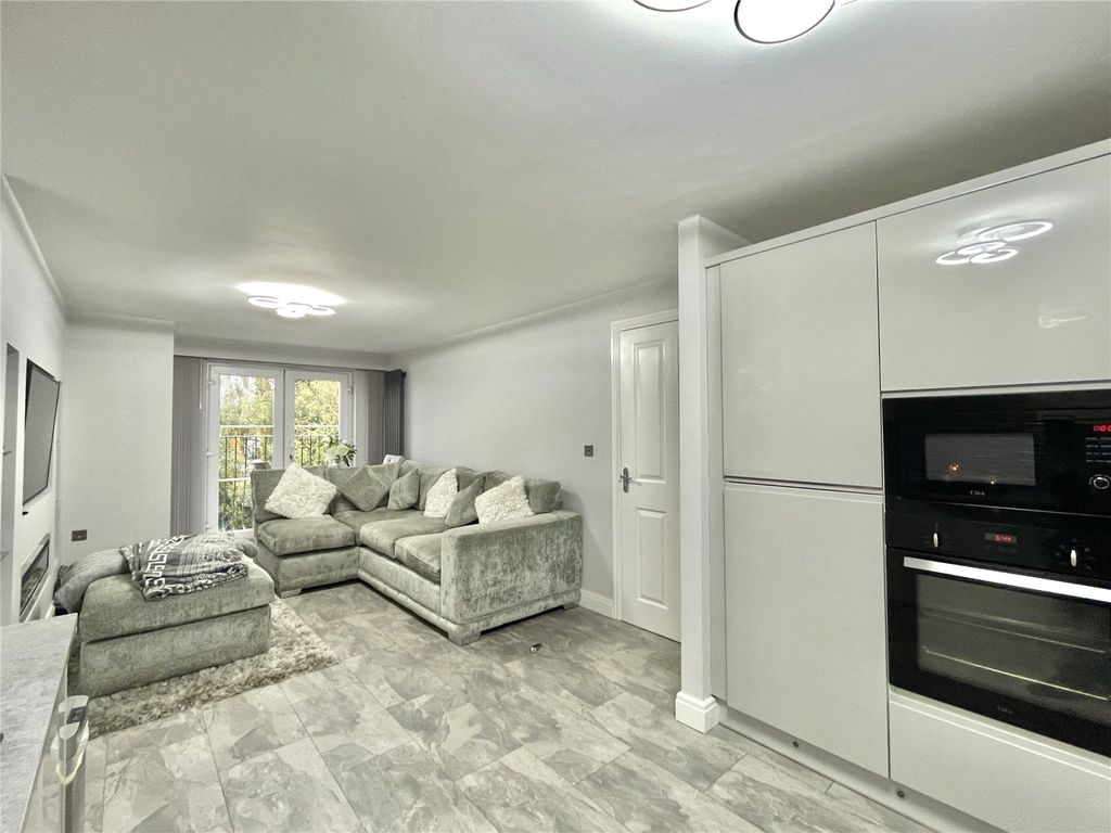 Additional image 5 of 2 bed flat for saleSt. Michaels View, Widnes, Cheshire WA8