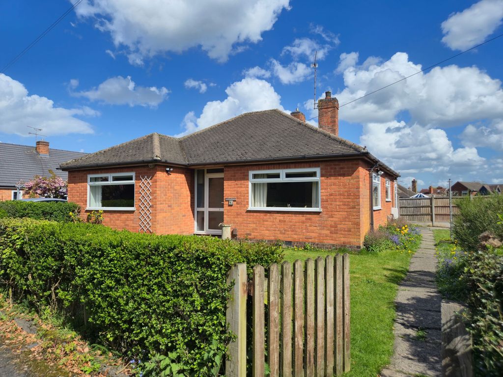 3 bed detached bungalow for saleRowena Drive, Ashby-De-La-Zouch LE65