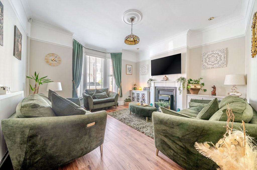 Additional image 2 of 3 bed semi-detached house for saleQueens Road, Portsmouth, Hampshire PO2