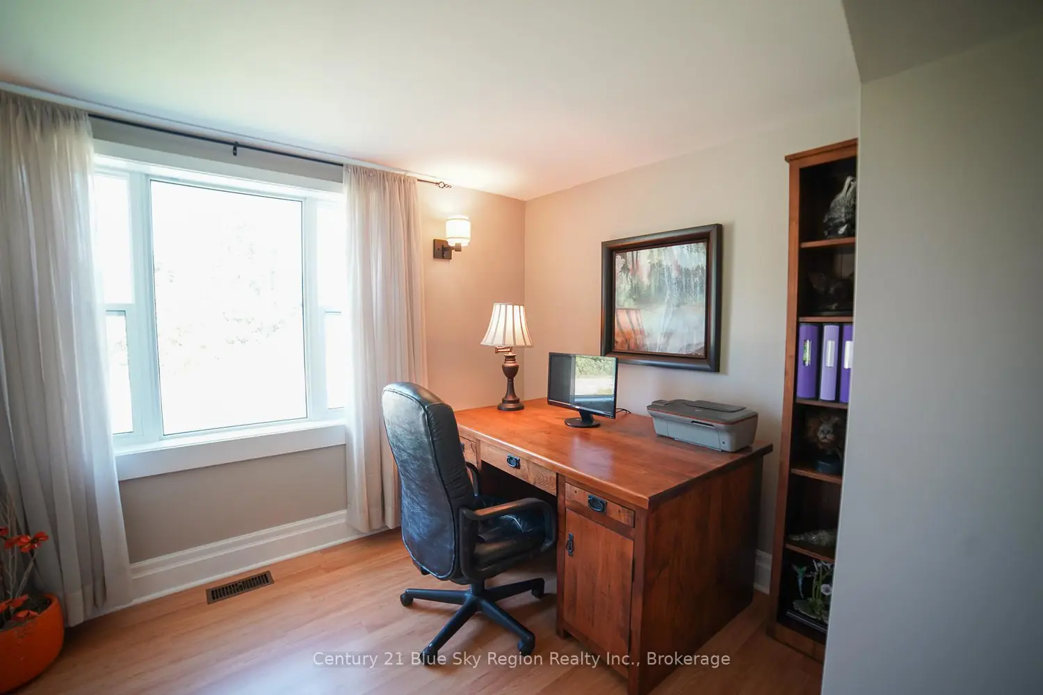 802 Piquette Road
