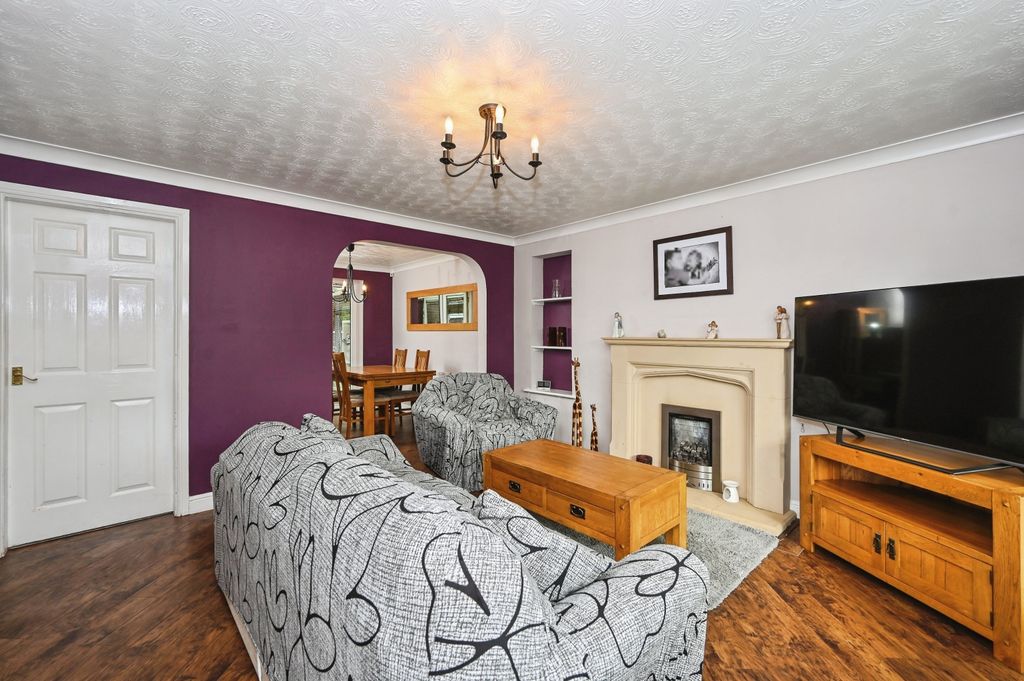 Additional image 9 of 4 bed detached house for saleSkyes Crescent, Wigan WN3
