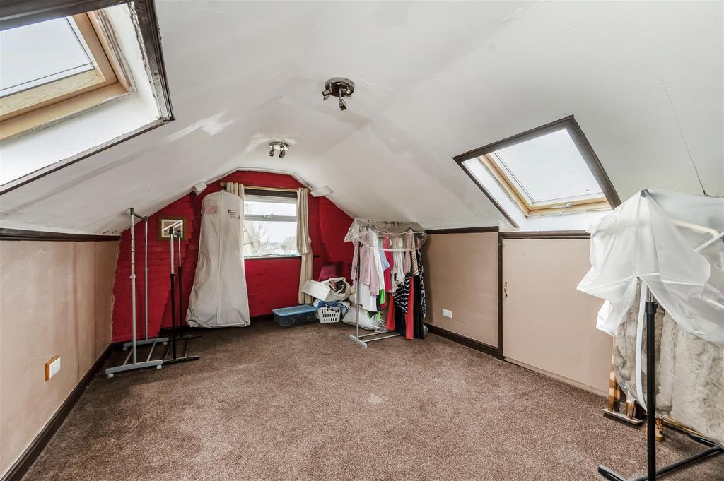 Additional image 20 of 3 bed property for saleNorthern Parade, Portsmouth PO2