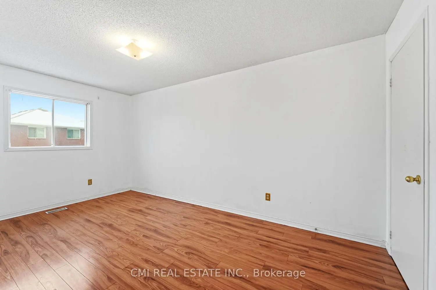 Additional image 10 of 128 Toba Crescent