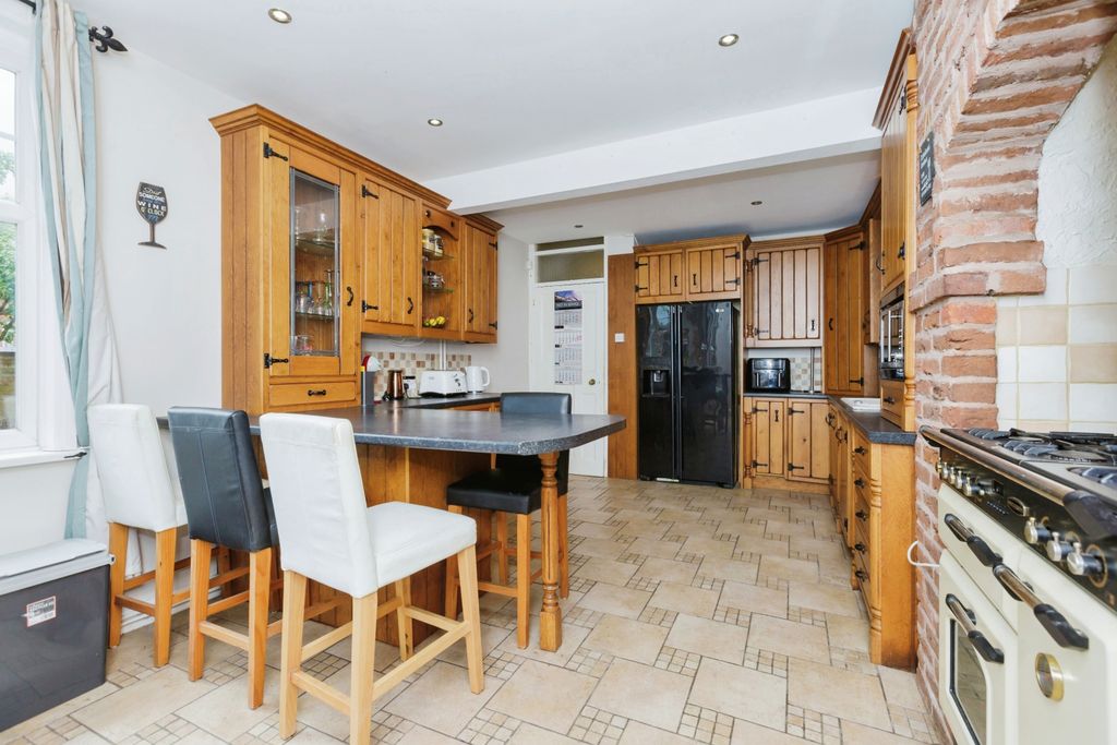 Additional image 9 of 4 bed detached house for saleLutterworth Road, Blaby LE8
