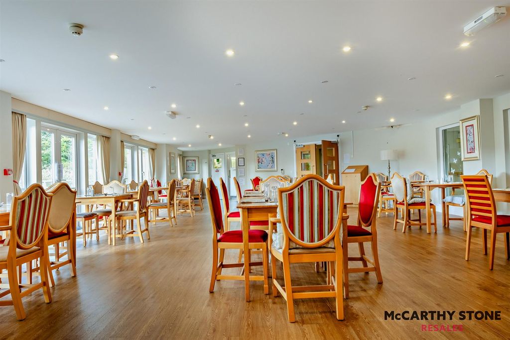 Additional image 41 of 2 bed flat for saleSomers Brook Court, Newport, Isle Of Wight PO30