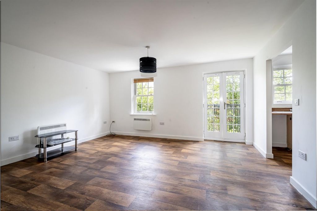 Additional image 8 of 2 bed flat for saleDennison Street, York YO31