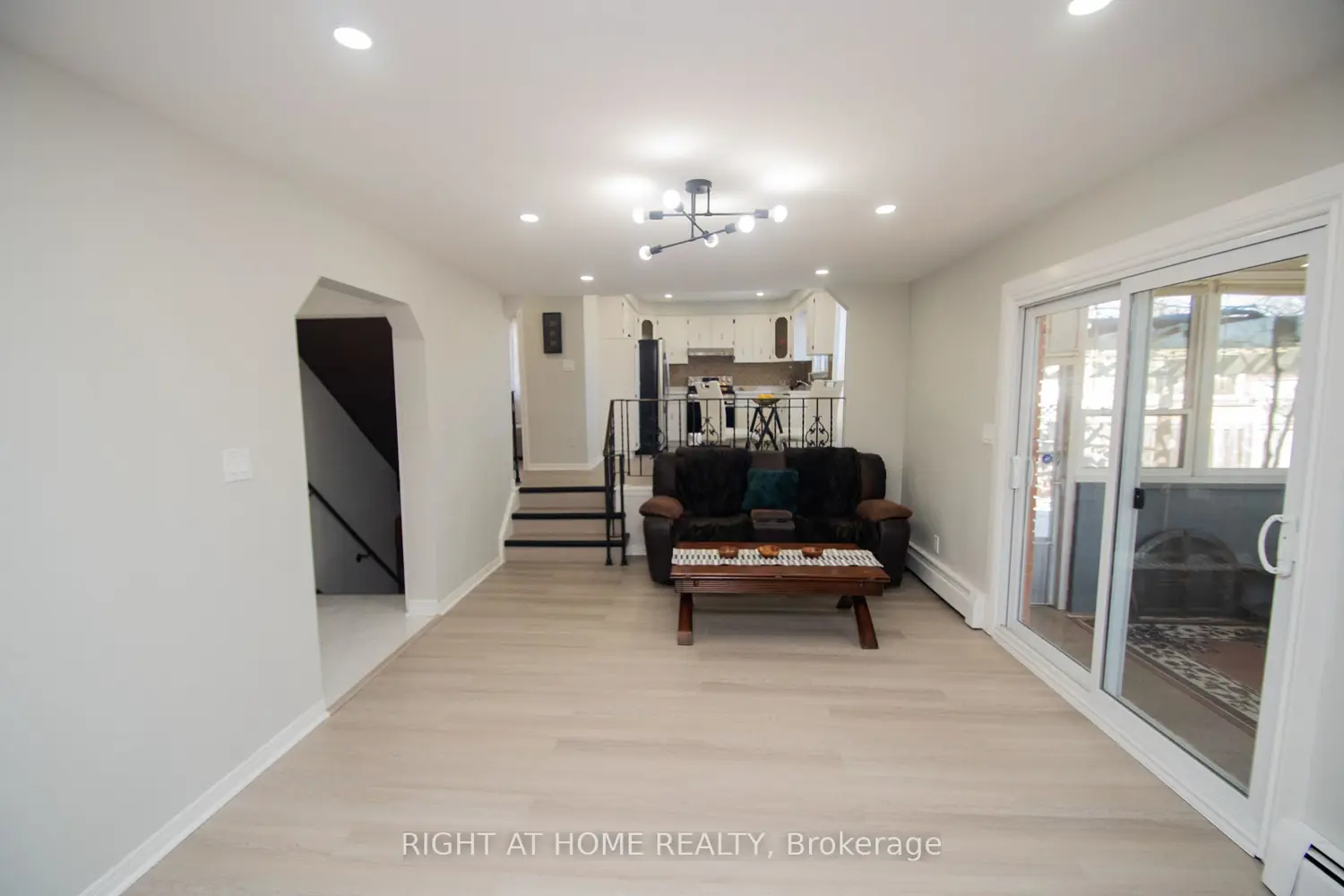 Additional image 13 of 6807 Corwin Crescent