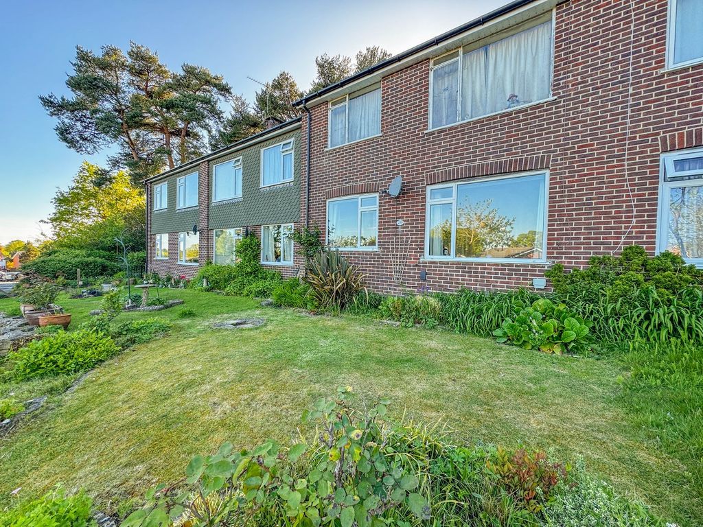1 bed flat for saleCutlers Place, Wimborne BH21
