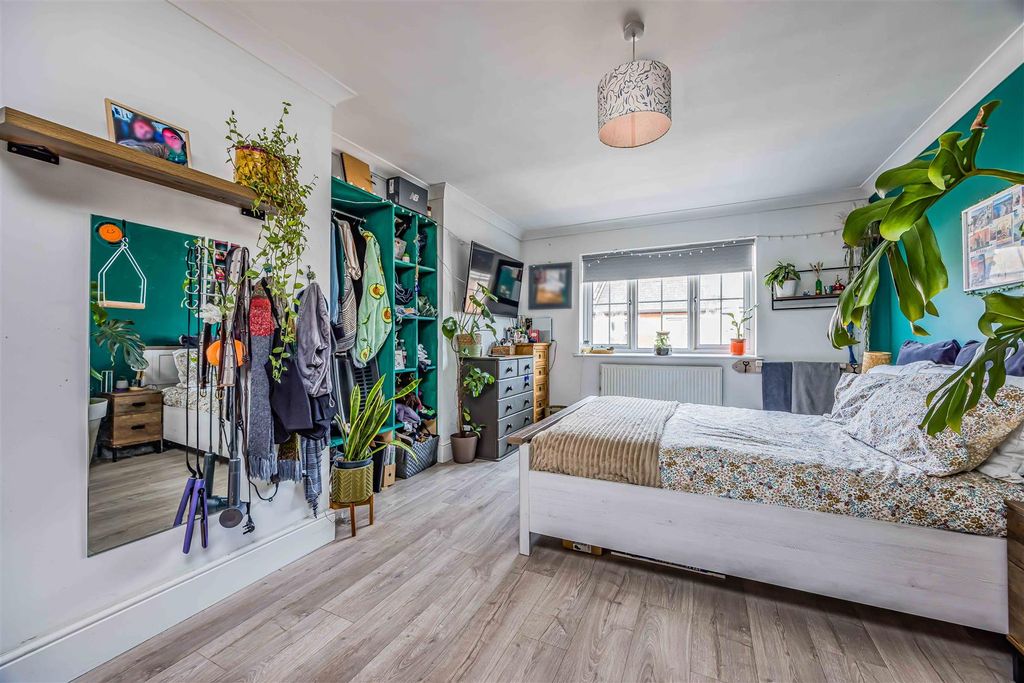 Additional image 7 of 3 bed flat for saleSouthsea, Portsmouth PO5