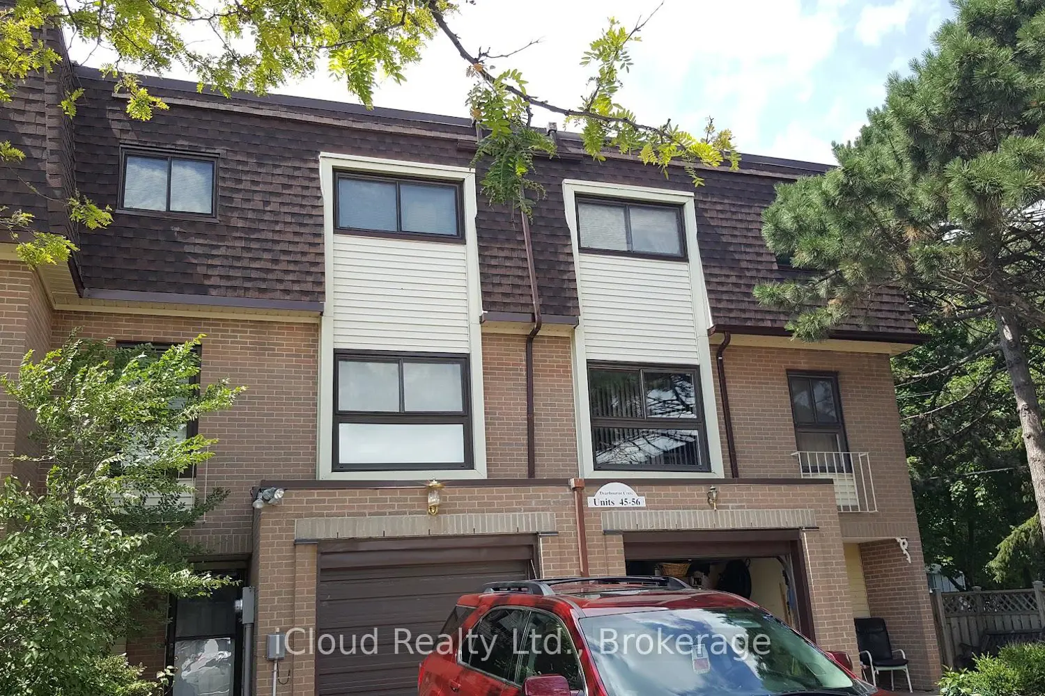 46 Dearbourne Boulevard 56