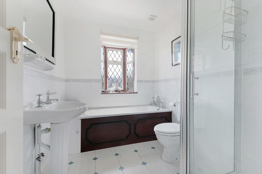 Additional image 12 of 4 bed semi-detached house for saleHighdown, Worcester Park KT4