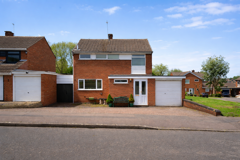 3 bed detached house for saleLynwood Close, Desford, Leicester, Leicestershire LE9