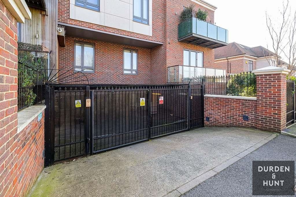 Additional image 31 of 2 bed flat for saleWhitehall Road, Woodford Green IG8
